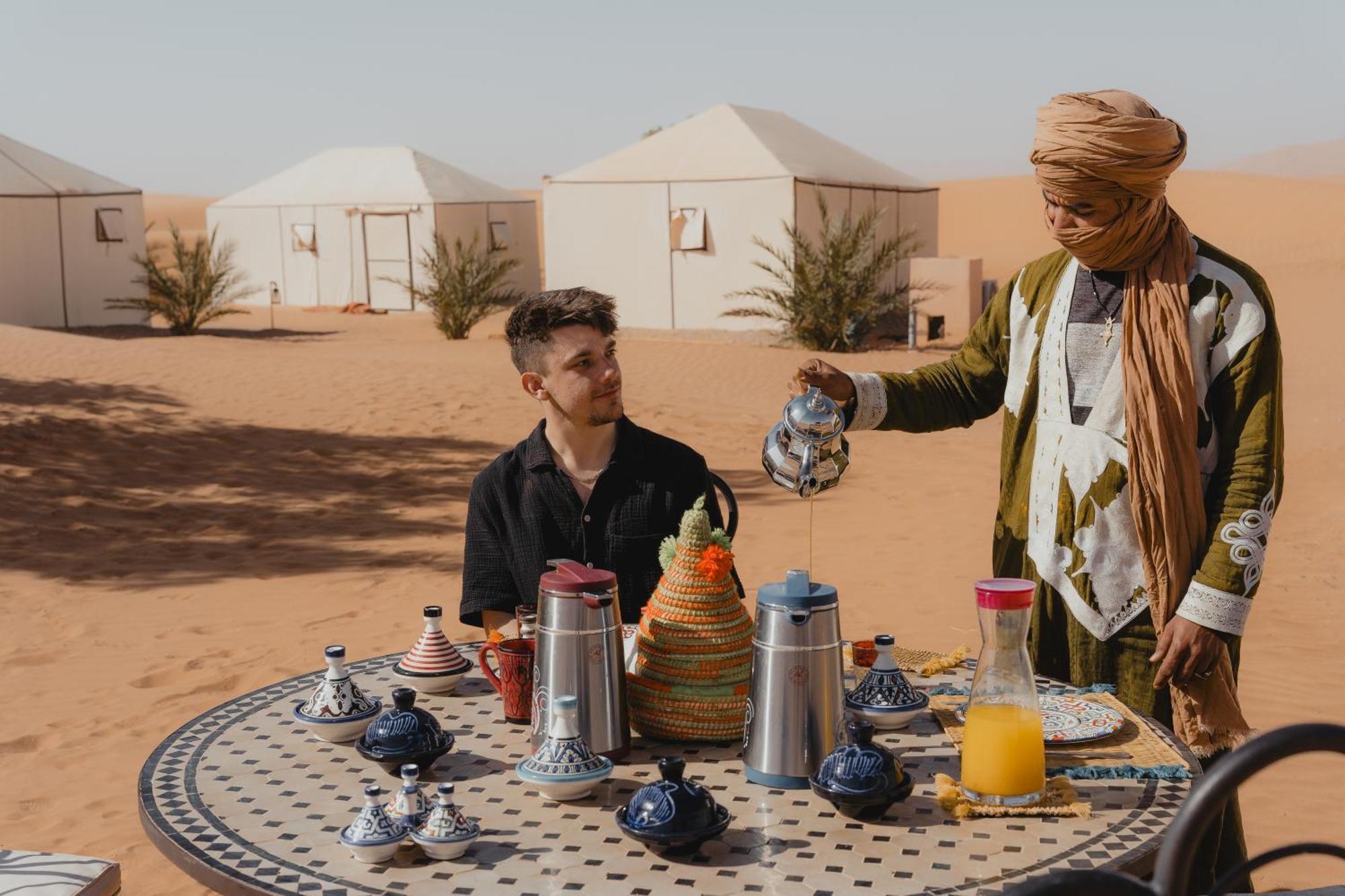 Royal Luxury Camp Hotel Merzouga Exterior photo